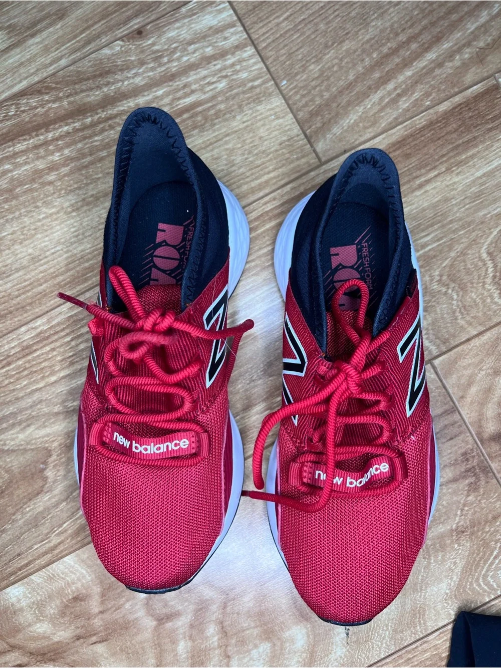 New Balance Rave Run Kids Running Sneakers Red Black Size 13 Little Kid EUC
